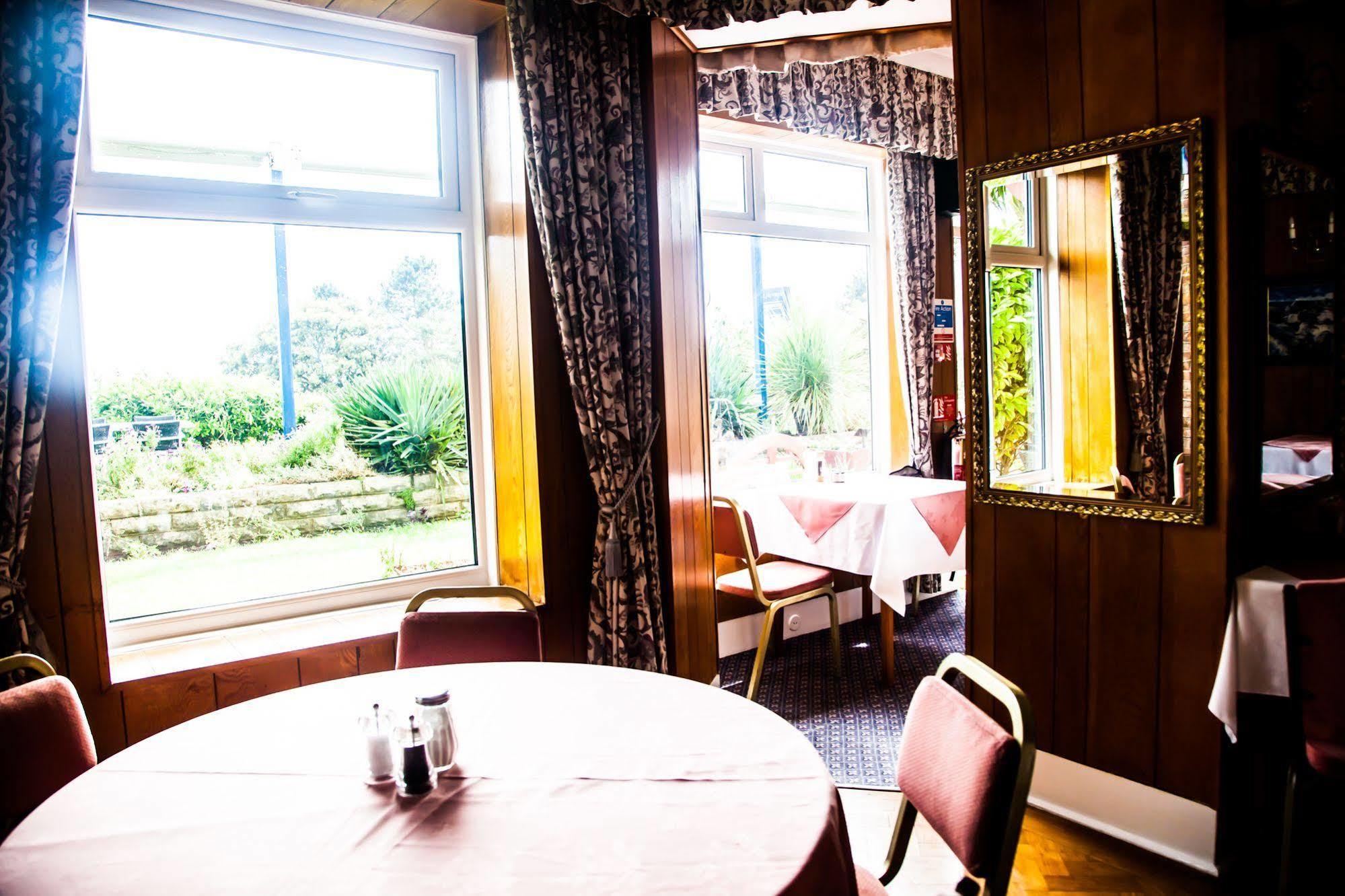 Hotel Riviera By The Sea Bournemouth Exterior foto
